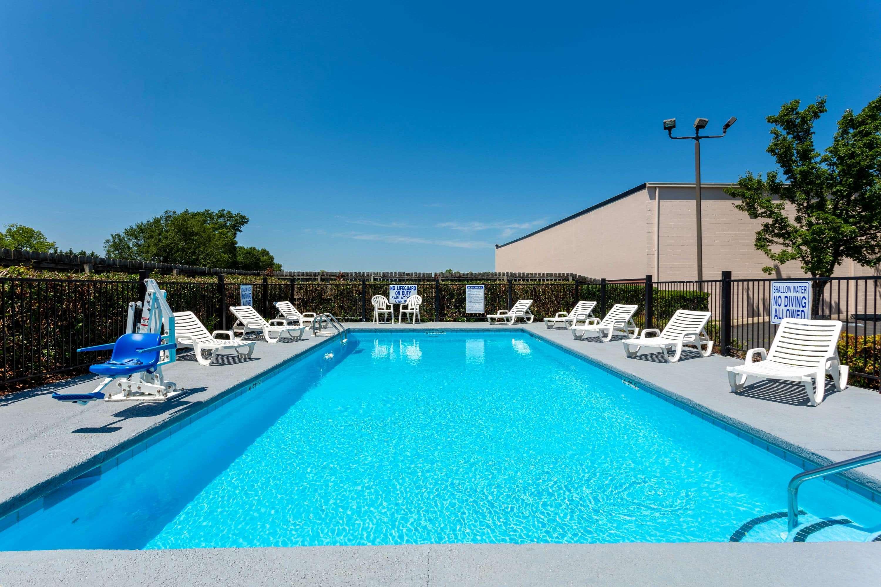 Baymont By Wyndham Easley/Greenville Экстерьер фото
